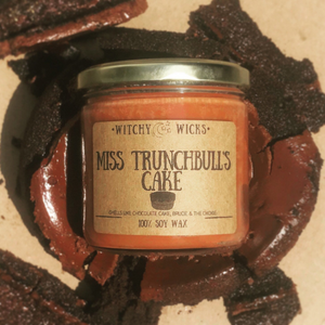 Miss Trunchbull's Cake 100% Soy Wax Candle
